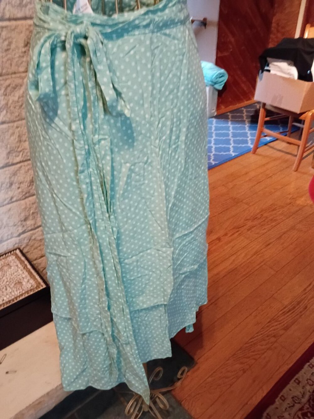 NWT Mint w/white polkadots wrap skirt. small/medium